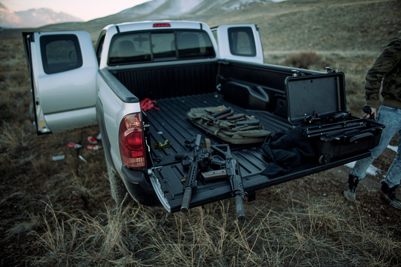 Illustration for article titled What is the Best 4x4 Recovery Method to Rescue Another Vehicle?